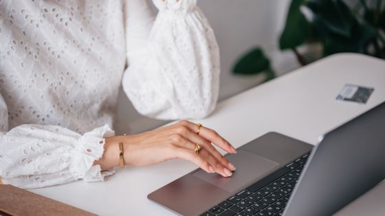 Lee más sobre el artículo Guía actualizada 2025 de las políticas de Meta para anunciantes